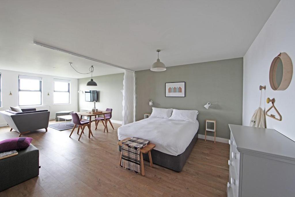 Buckie - 1 Bed Luxury